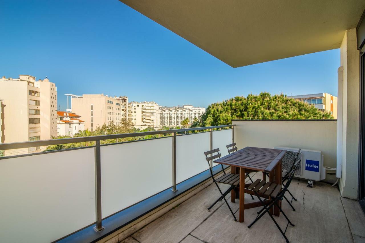 Cannes Apartments Next To La Croisette And Beach By Easybnb Luaran gambar