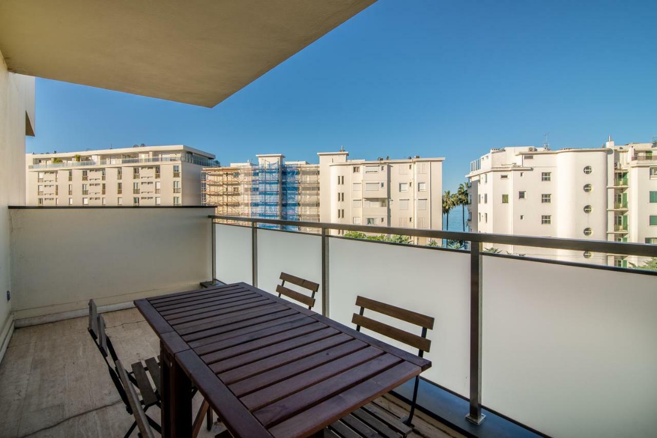 Cannes Apartments Next To La Croisette And Beach By Easybnb Luaran gambar