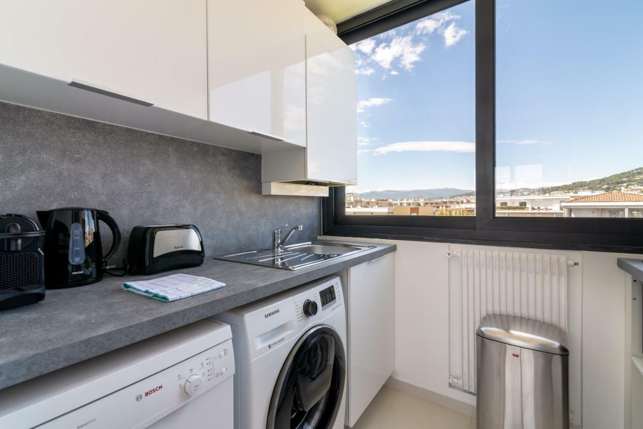Cannes Apartments Next To La Croisette And Beach By Easybnb Luaran gambar