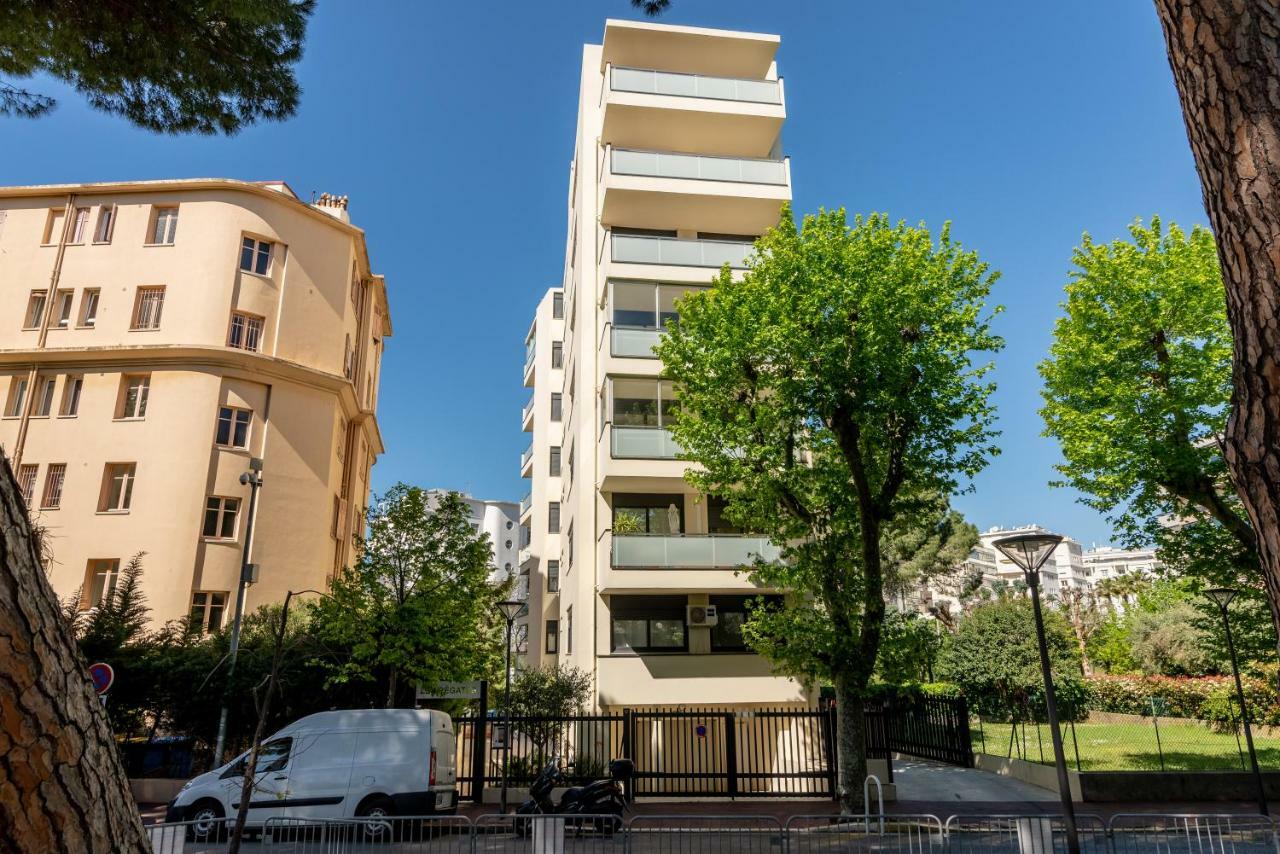 Cannes Apartments Next To La Croisette And Beach By Easybnb Luaran gambar